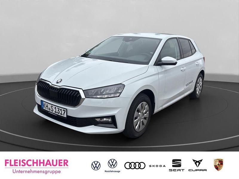 Gebraucht Skoda Fabia Selection 80 PS (58 kW) 2025 Moonweiss metallic Kleinwagen
