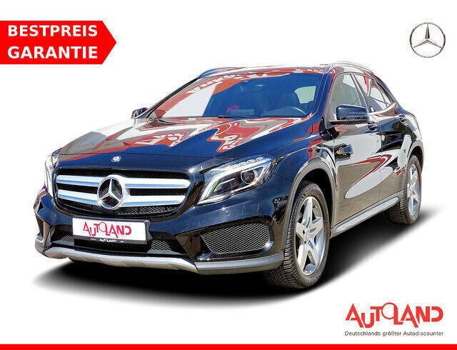 Schwarz Gebraucht 2015 Mercedes GLA200 AMG line SUV | 21.990 € (Teuer) - Bild 1/4