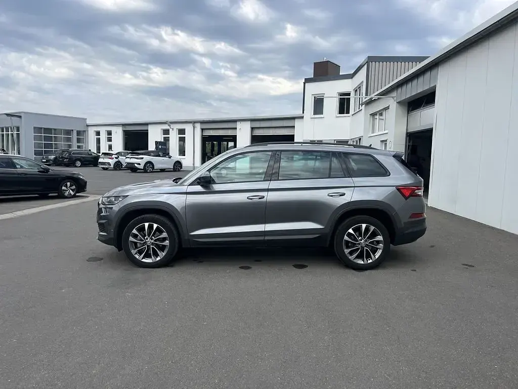 Gebraucht Skoda Kodiaq Tour 150 PS (110 kW) 2022 Grau SUV