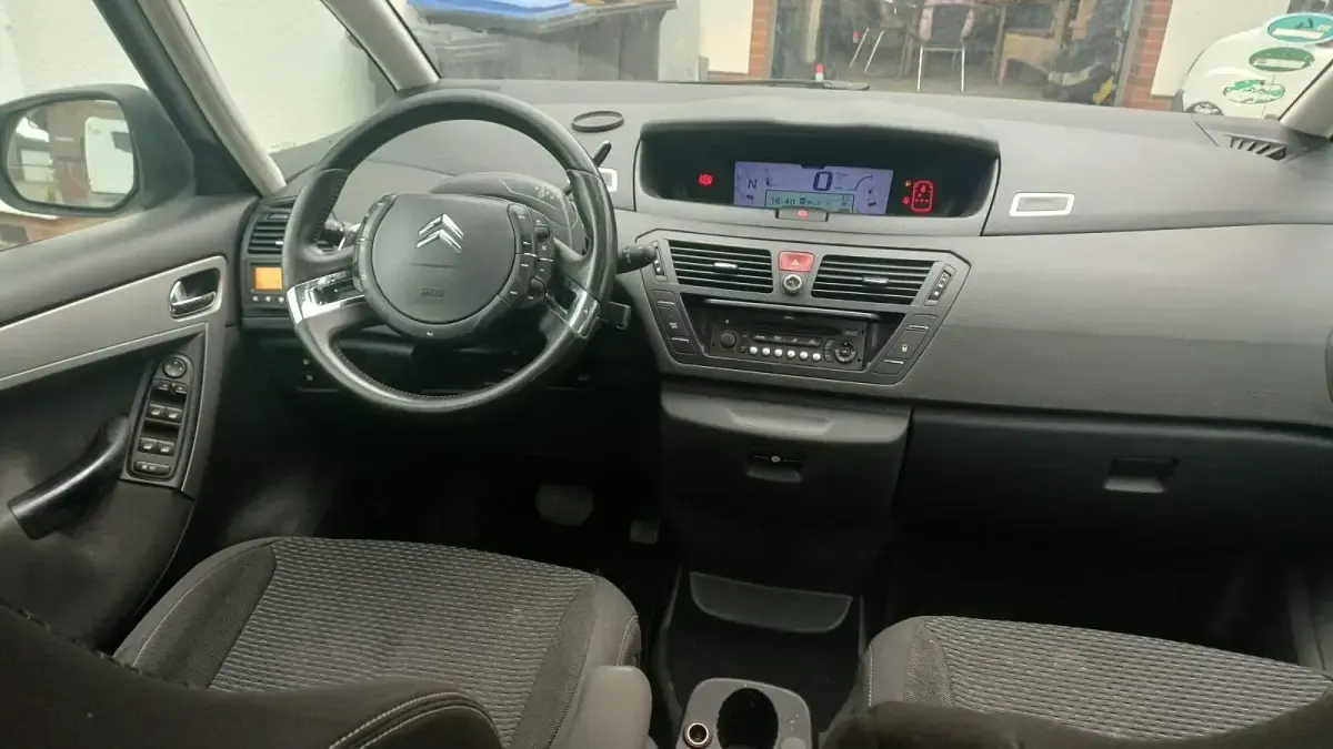 Gebraucht Citroën C4 Picasso 115 PS (84 kW) 2009 Silber Van / Kleinbus