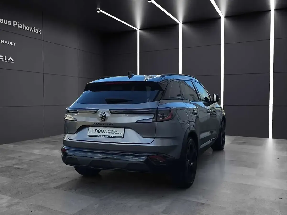 Gebraucht Renault Austral Techno Esprit Alpine 158 PS (116 kW) 2023 Grau SUV