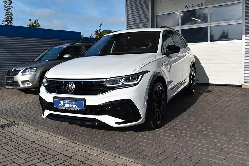 Weiß Gebraucht 2022 VW Tiguan R-line SUV | 33.990 € (Etwas zu teuer) - Bild 1/4