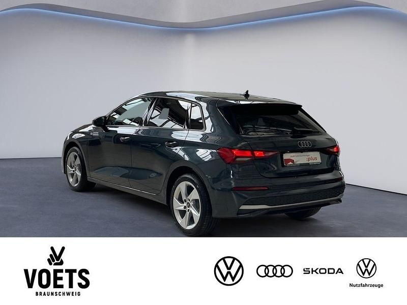 Gebraucht Audi A3 Sport 150 PS (110 kW) 2025 Grau Limousine