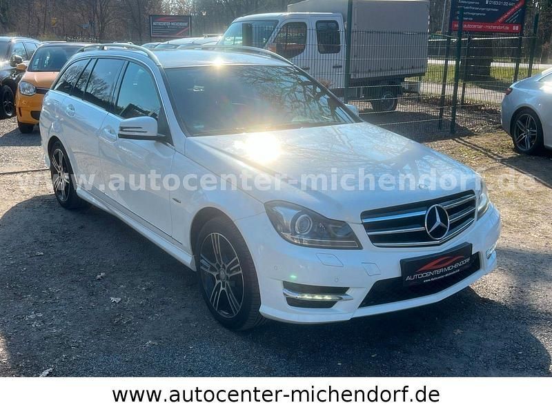 Second-hand Mercedes C200 AMG line 184 CP (135 kW) 2014 Alb Break