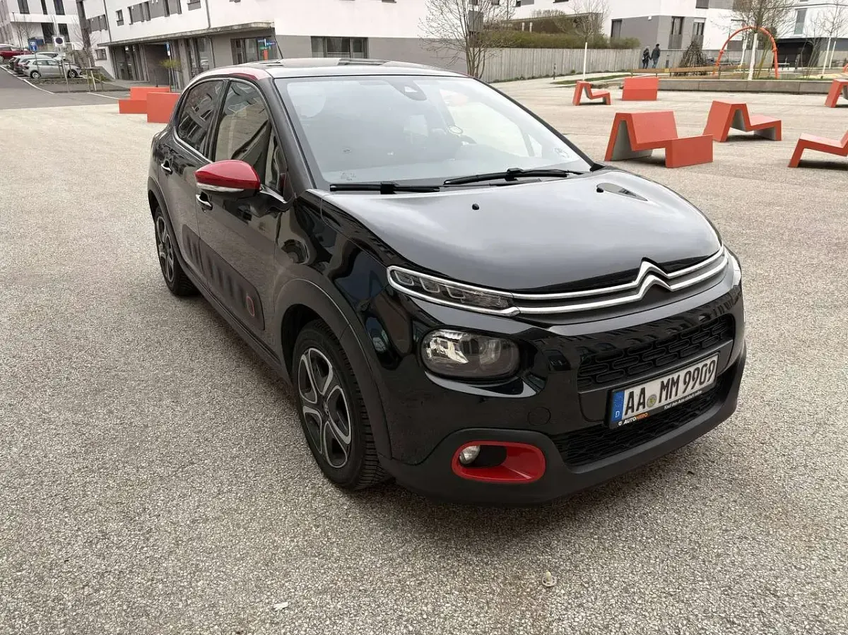 Gebraucht Citroën C3 PureTech 110 PS (80 kW) 2018 Schwarz Kleinwagen