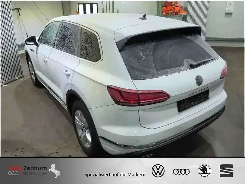 Gebraucht VW Touareg Atmosphere 231 PS (169 kW) 2022 Weiß SUV