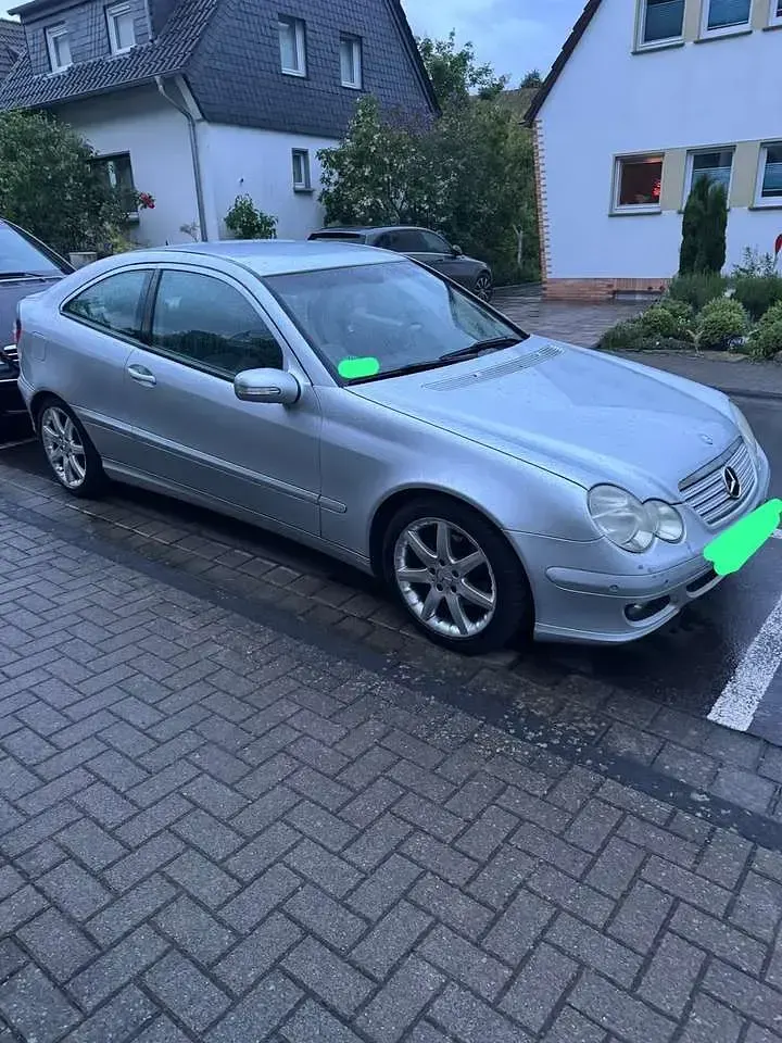 Gebraucht Mercedes C180 143 PS (105 kW) 2004 Coupé