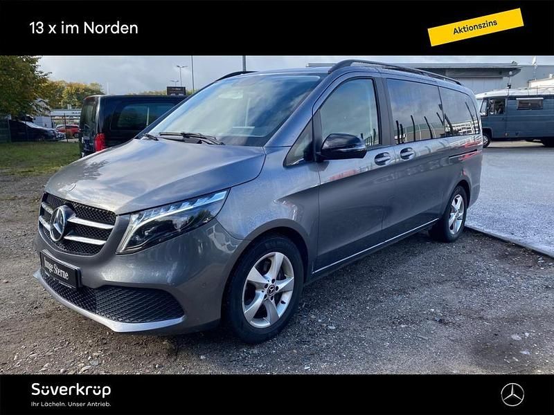 Grau Gebraucht 2023 Mercedes V300 Edition Van / Kleinbus | 52.750 € (Superpreis) - Bild 1/4