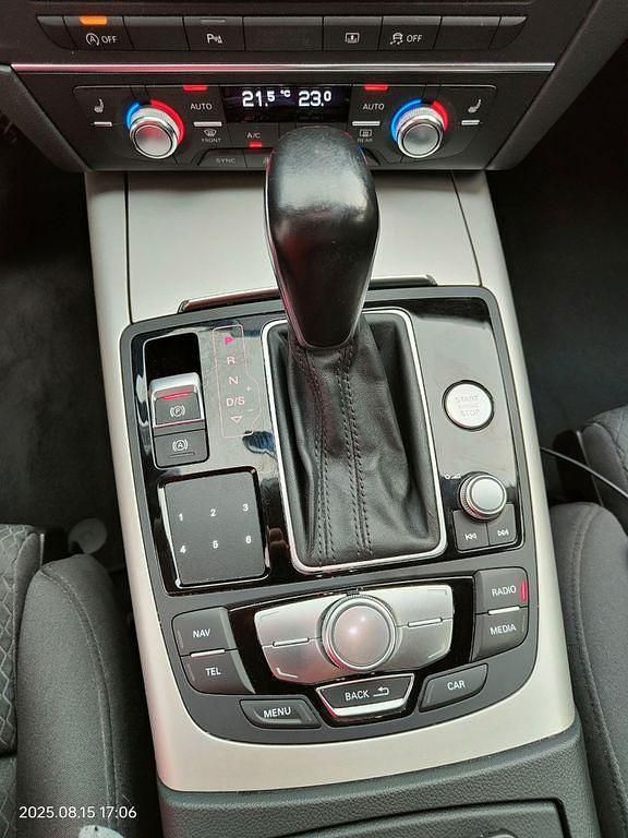 Blau Gebraucht 2017 Audi A6 Ambiente Limousine | 18.799 € (Guter Preis) - Bild 1/4