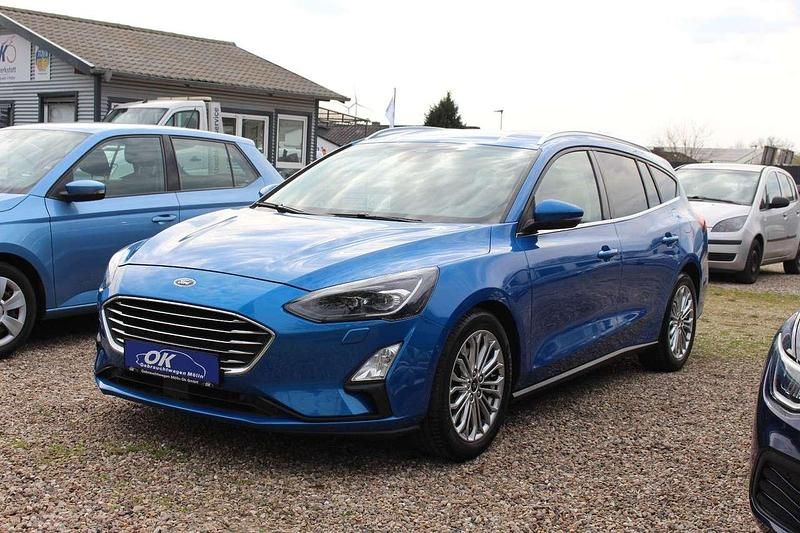 Używany Ford Focus Titanium S 150 KM (110 kW) 2019 Niebieski Kombi