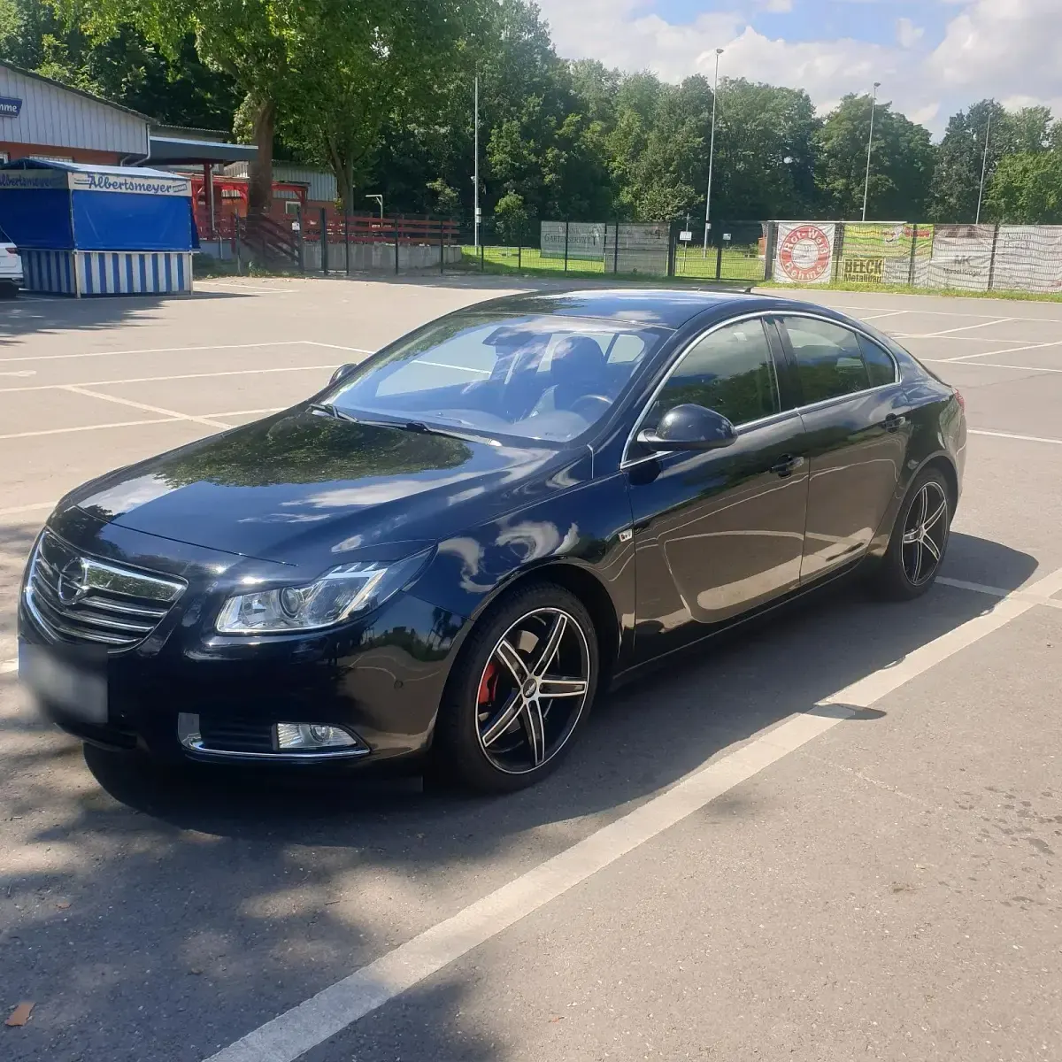 Gebraucht Opel Insignia 220 PS (161 kW) 2011 Schwarz Limousine