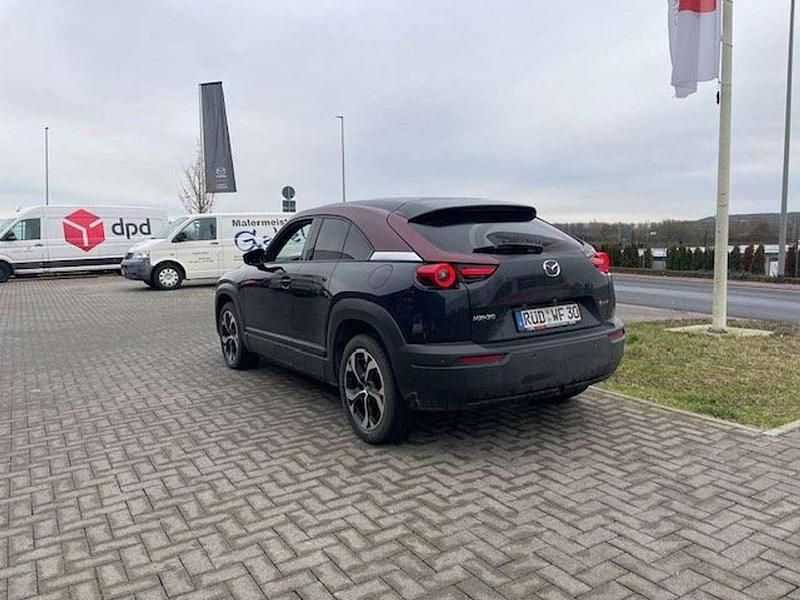 Gebraucht Mazda MX30 Edition 170 PS (125 kW) 2024 Maroon rouge: 2tone SUV