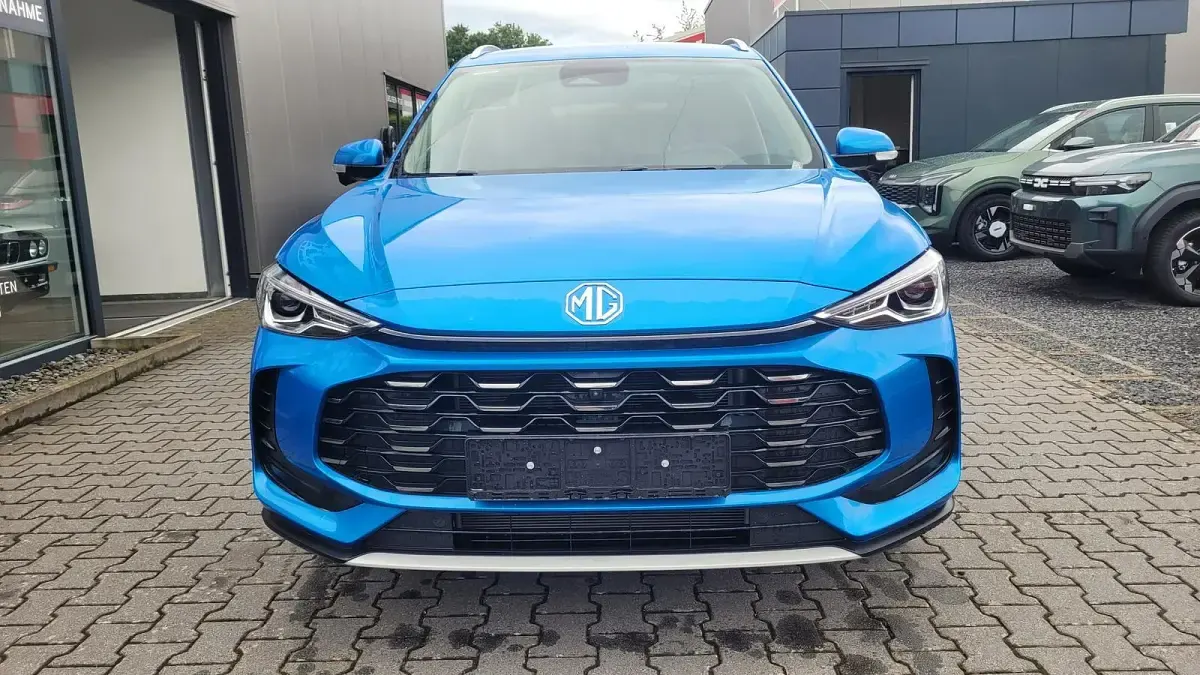 Neu MG ZS Luxury 197 PS (144 kW) 2026 Blau como SUV
