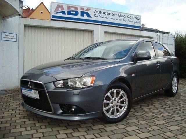 Grau Gebraucht 2010 Mitsubishi Lancer Sportback Edition Limousine | 3.990 € (Fairer Preis) - Bild 1/4
