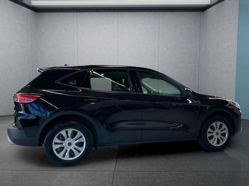 Gebraucht Ford Kuga 151 PS (111 kW) 2024 Schwarz SUV