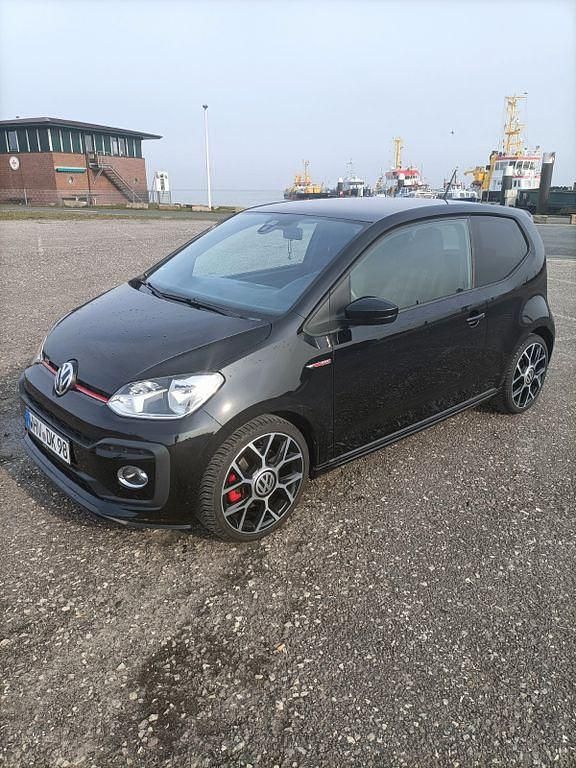Gebraucht VW up! Beats 116 PS (85 kW) 2019 Schwarz Kleinwagen