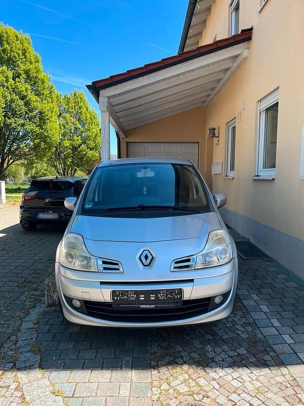 Second-hand Renault Modus 100 CP (73 kW) 2007 Argintiu Monovolum