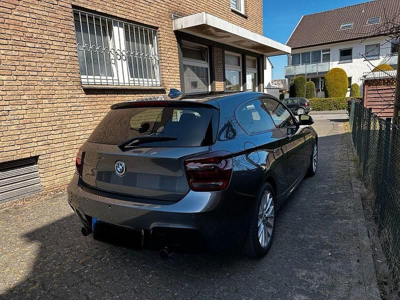 Gebraucht BMW M135 M Performance 320 PS (235 kW) 2014 Grau Kleinwagen