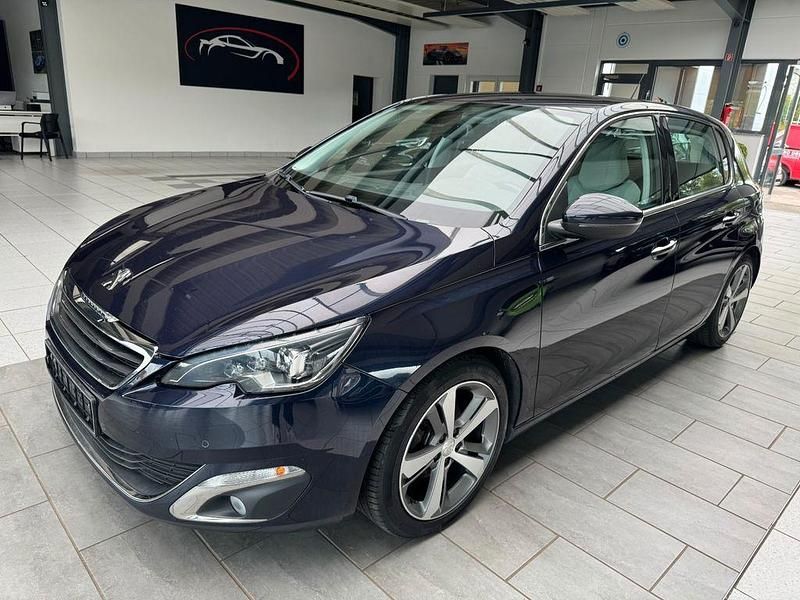 Blau Gebraucht 2013 Peugeot 308 Allure Limousine | 7.450 € (Fairer Preis) - Bild 1/4