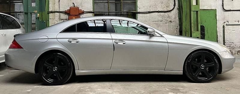 Gebraucht Mercedes CLS350 272 PS (200 kW) 2007 Silber Limousine