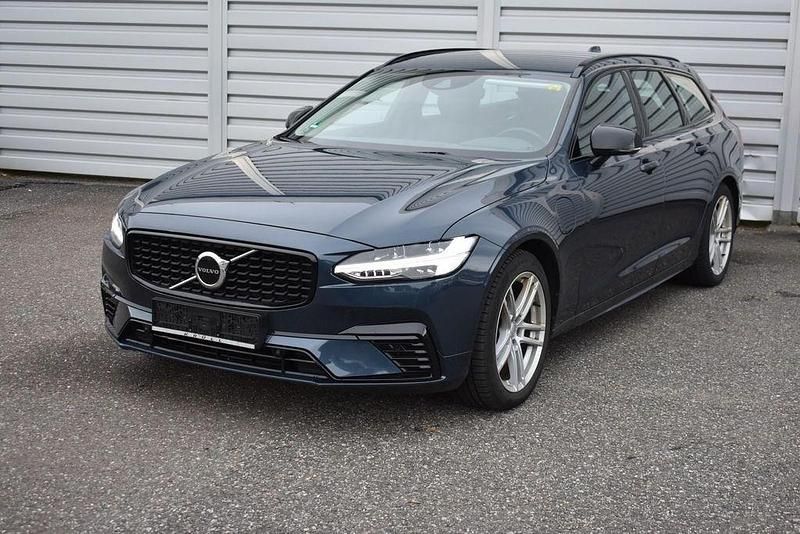 Blau Gebraucht 2020 Volvo V90 R-Design Kombi | 29.999 € - Bild 1/3