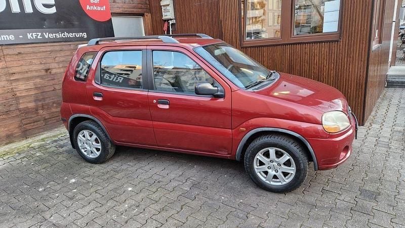 Usata Suzuki Ignis 83 CV (61 kW) 2001 Rosso Utilitaria