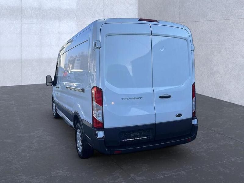Gebraucht Ford Transit Trend 131 PS (96 kW) 2023 Frostweiß Van