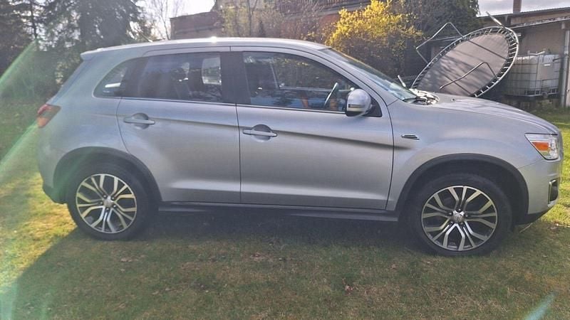 Gebraucht Mitsubishi ASX 117 PS (86 kW) 2016 Silber SUV