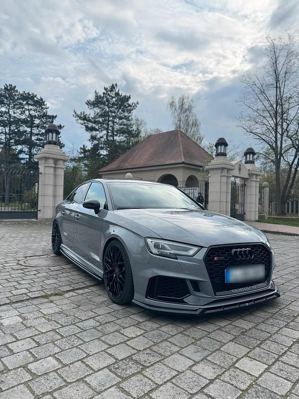 Second-hand Audi RS3 510 CP (375 kW) 2018 Gri Berlinǎ