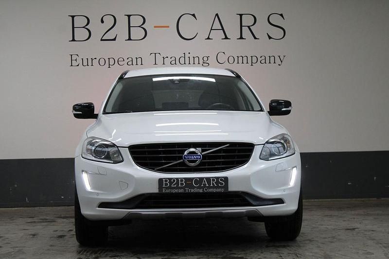 Gebraucht Volvo XC60 Ocean Race 150 PS (110 kW) 2016 Weiß SUV