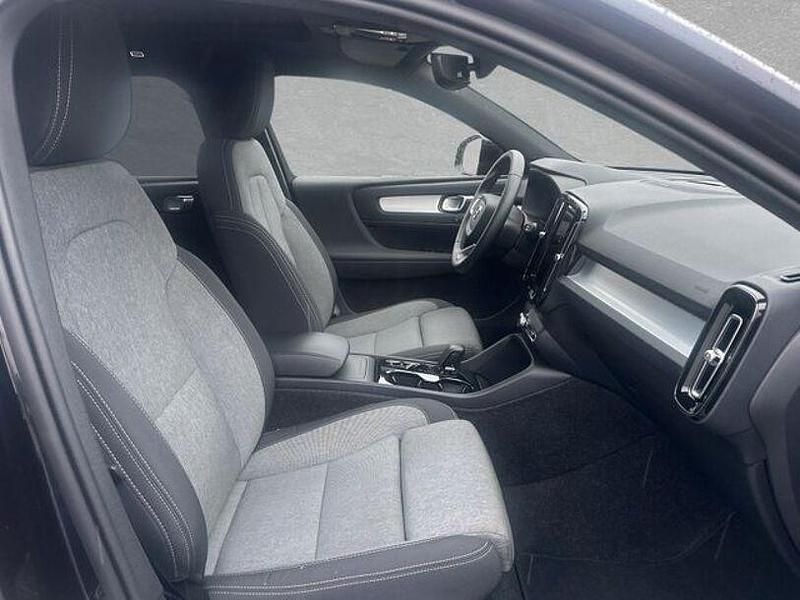 Gebraucht Volvo XC40 Plus 163 PS (119 kW) 2025 Onyx schwarz SUV