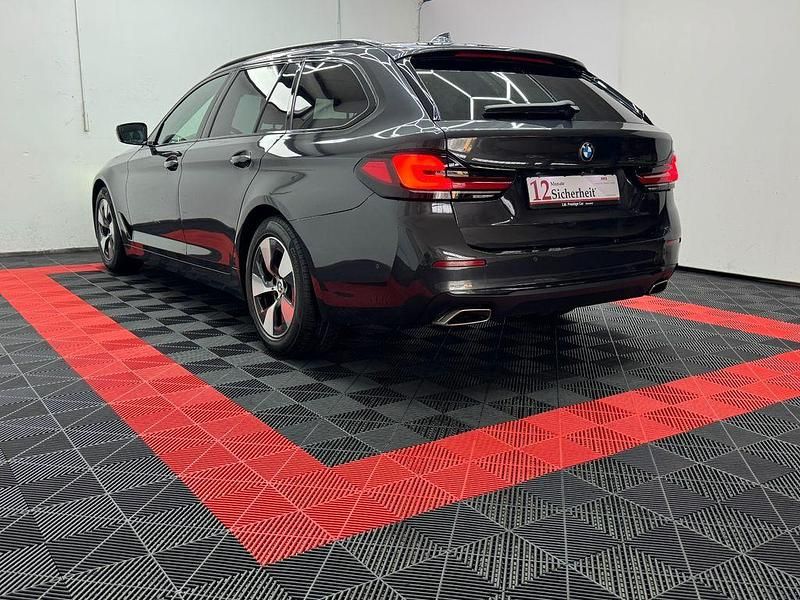 Gebraucht BMW 520 190 PS (139 kW) 2020 Schwarz Kombi
