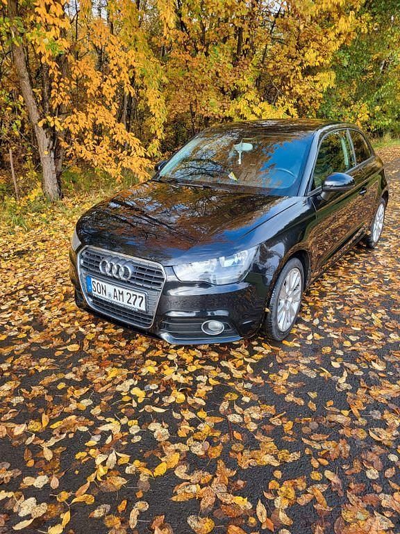 Schwarz Gebraucht 2012 Audi A1 Attraction Kleinwagen | 7.500 € (Fairer Preis) - Bild 1/4