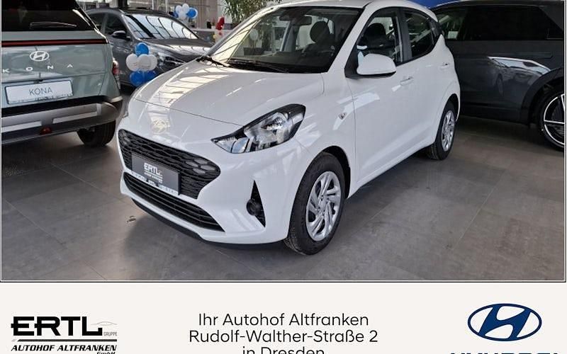Weiß Gebraucht 2024 Hyundai i10 Select Kleinwagen | 15.490 € (Fairer Preis) - Bild 1/4