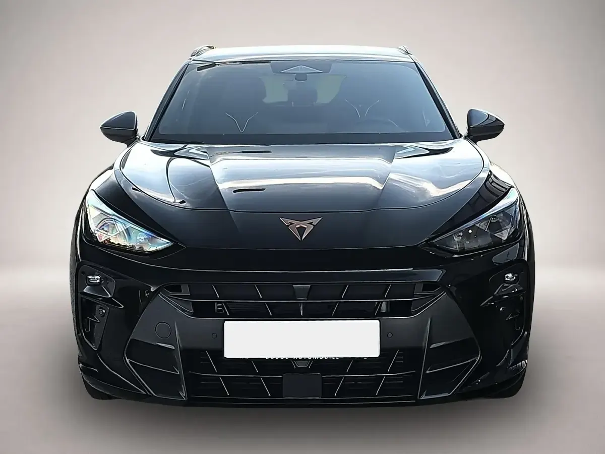 Neu Cupra Terramar VZ 265 PS (194 kW) 2025 Schwarz SUV