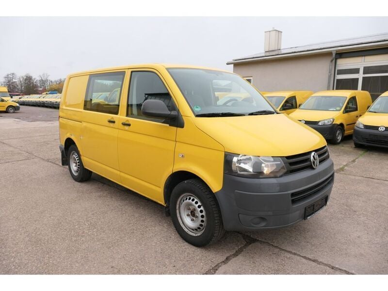 Gebraucht VW T5 84 PS (61 kW) 2011 Ginstergelb r1032 Van