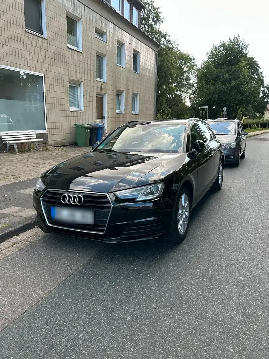 Gebraucht Audi A4 150 PS (110 kW) 2017 Schwarz Kombi