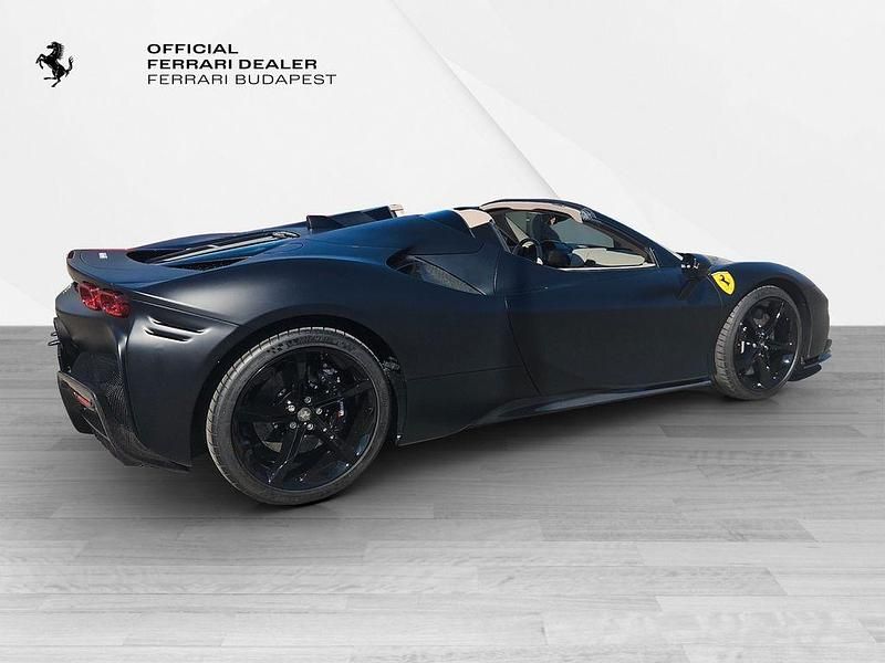 Gebraucht Ferrari SF90 999 PS (734 kW) 2024 Schwarz Cabrio