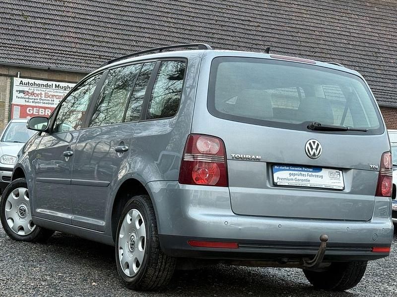 Gebraucht VW Touran Trendline 105 PS (77 kW) 2008 Grau Van / Kleinbus