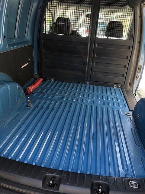 Usata VW Caddy 85 CV (62 kW) 2012 Blu Monovolume