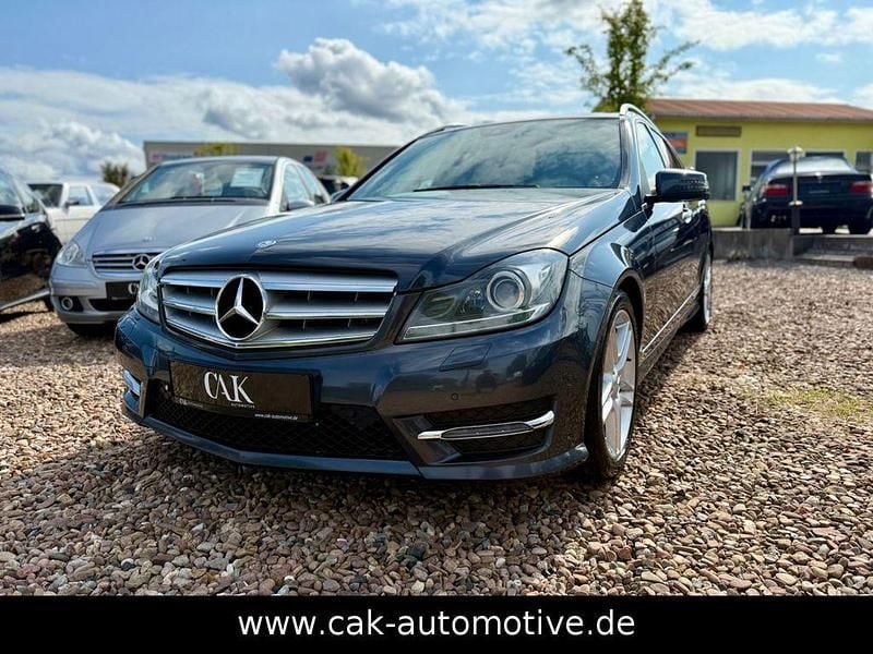 Grau Gebraucht 2013 Mercedes C250 AMG line Limousine | 8.990 € (Superpreis) - Bild 1/4