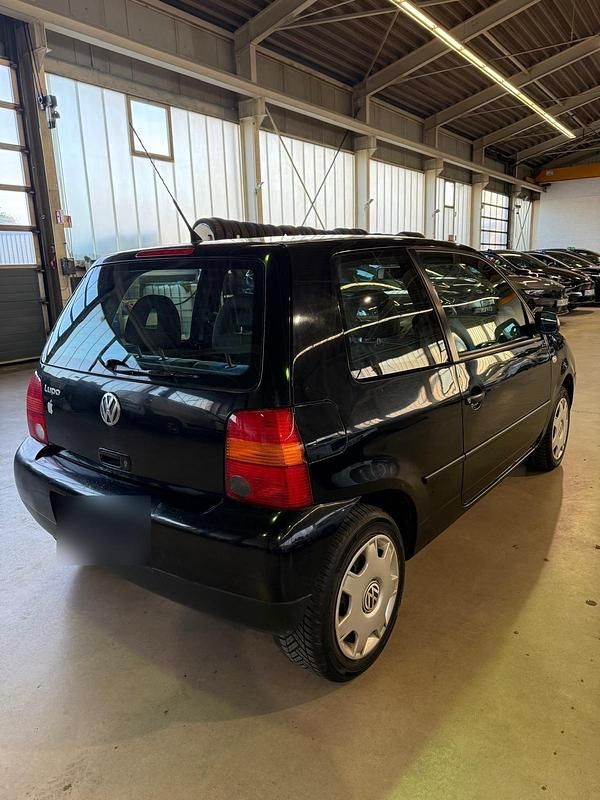 Second-hand VW Lupo 60 CP (44 kW) 2002 Negru Hatchback