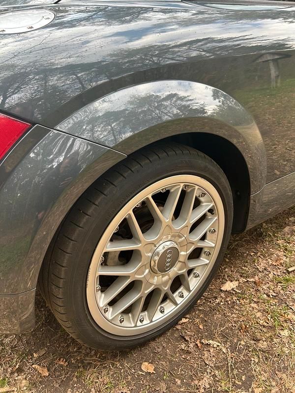 Second-hand Audi TT 250 CP (183 kW) 2004 Gri Coupe