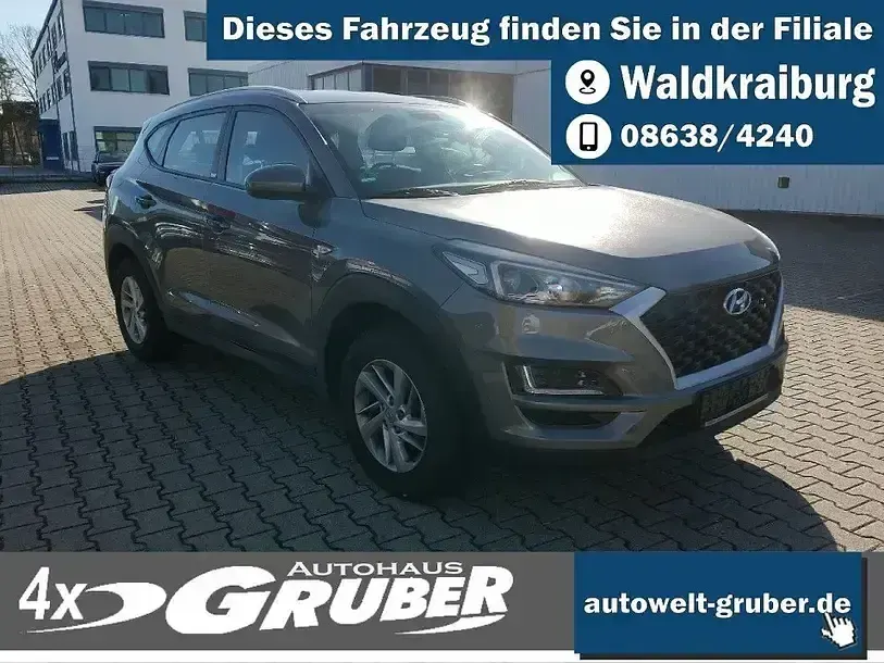 Gebraucht Hyundai Tucson 132 PS (97 kW) 2020 Grau SUV