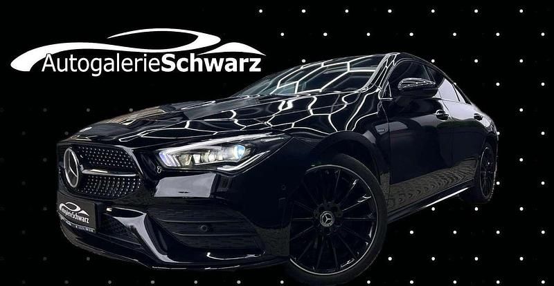 Amg nachtschwarz Gebraucht 2021 Mercedes CLA250e AMG Limousine | 34.650 € (Teuer) - Bild 1/3