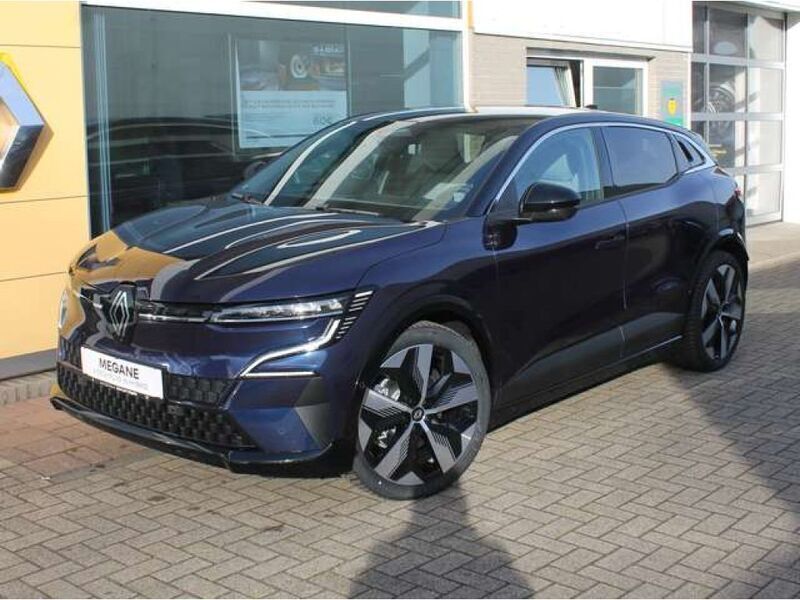 Blau rre + schwarz gne (metallic) Gebraucht 2023 Renault Mégane Techno Limousine | 29.650 € (Guter Preis) - Bild 1/4
