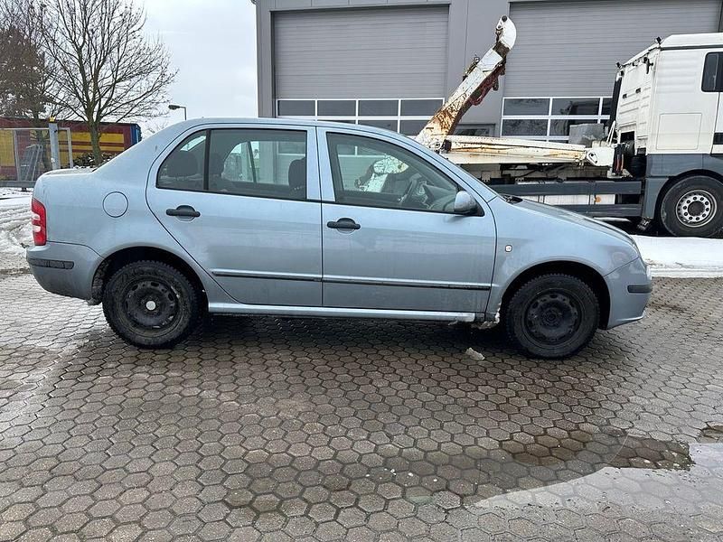 Gebraucht Skoda Fabia 75 PS (55 kW) 2003 Grau Limousine