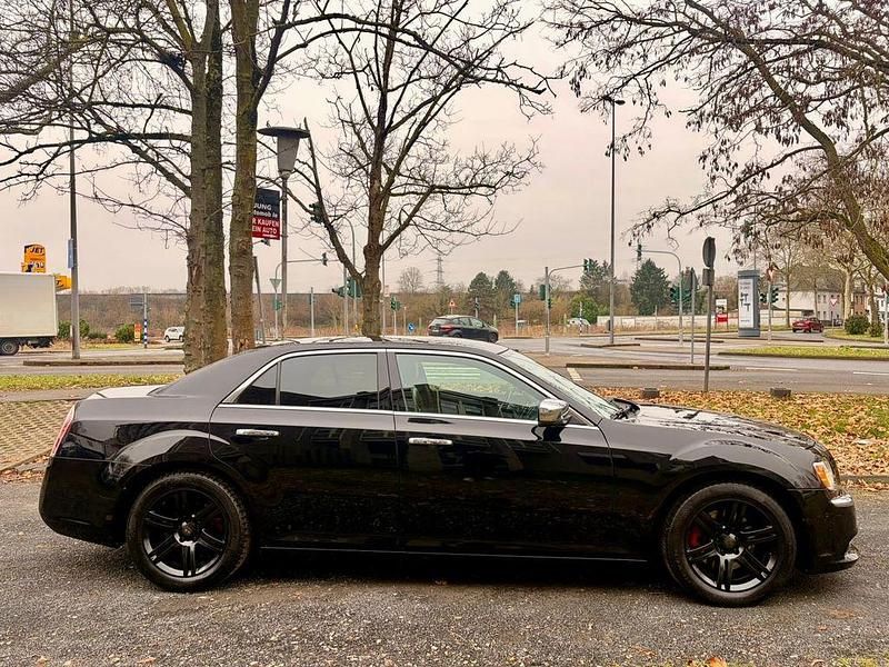 Gebraucht Lancia Thema Platinum 239 PS (175 kW) 2013 Schwarz Limousine