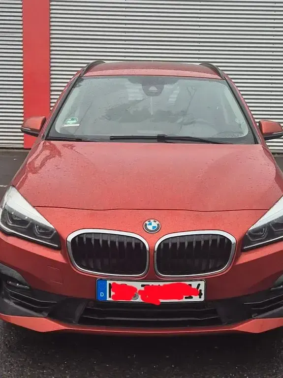 Gebraucht BMW 218 Gran Tourer Advantage 150 PS (110 kW) 2021 Orange Van / Kleinbus