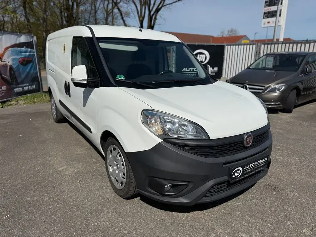 Gebraucht Fiat Doblò 101 PS (74 kW) 2015 Weiß Van / Kleinbus